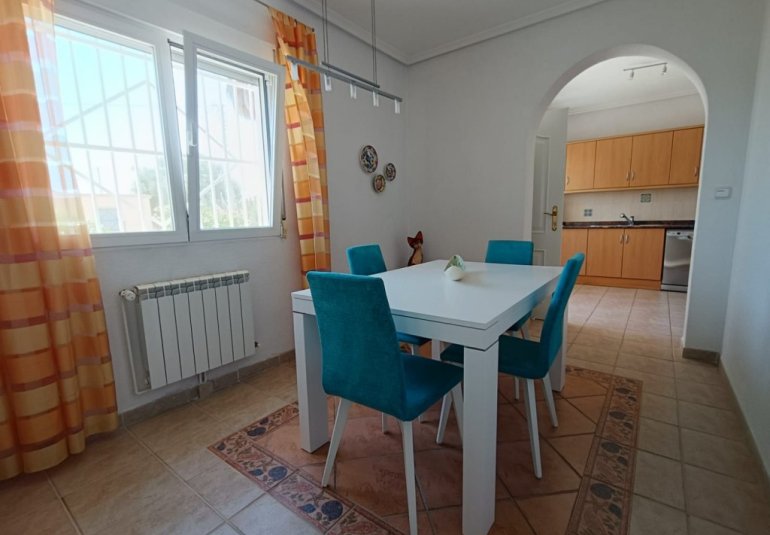 Revente - Country House -
Albatera