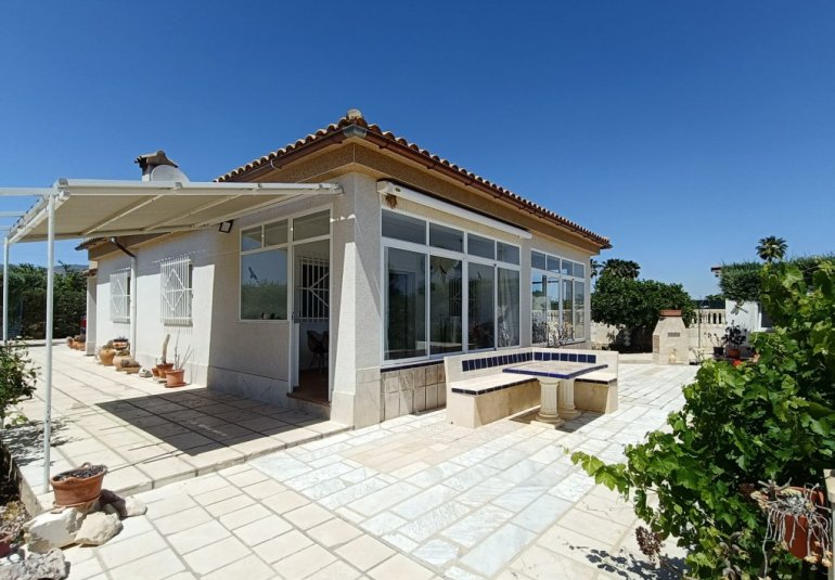 Revente - Country House -
Albatera