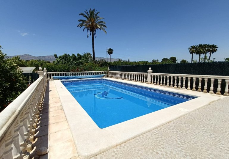 Revente - Country House -
Albatera