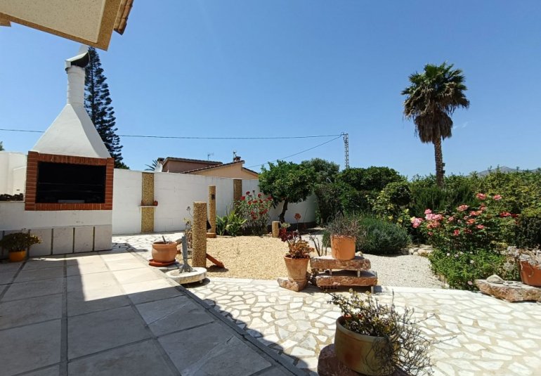 Revente - Country House -
Albatera