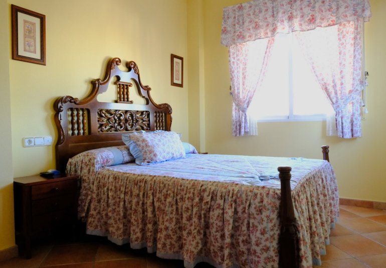 Revente - Finca -
Orihuela