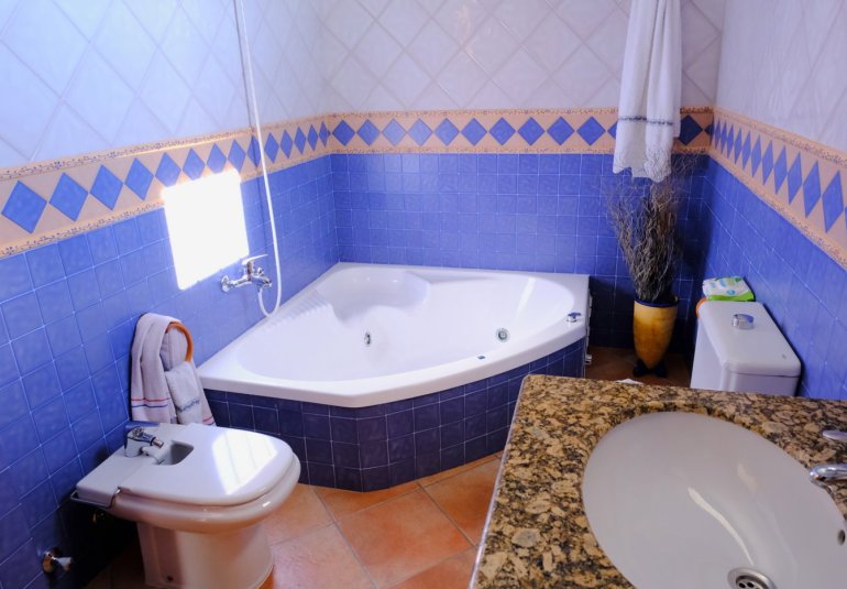 Revente - Finca -
Orihuela