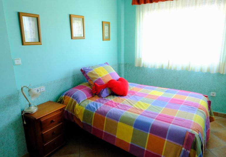 Revente - Finca -
Orihuela