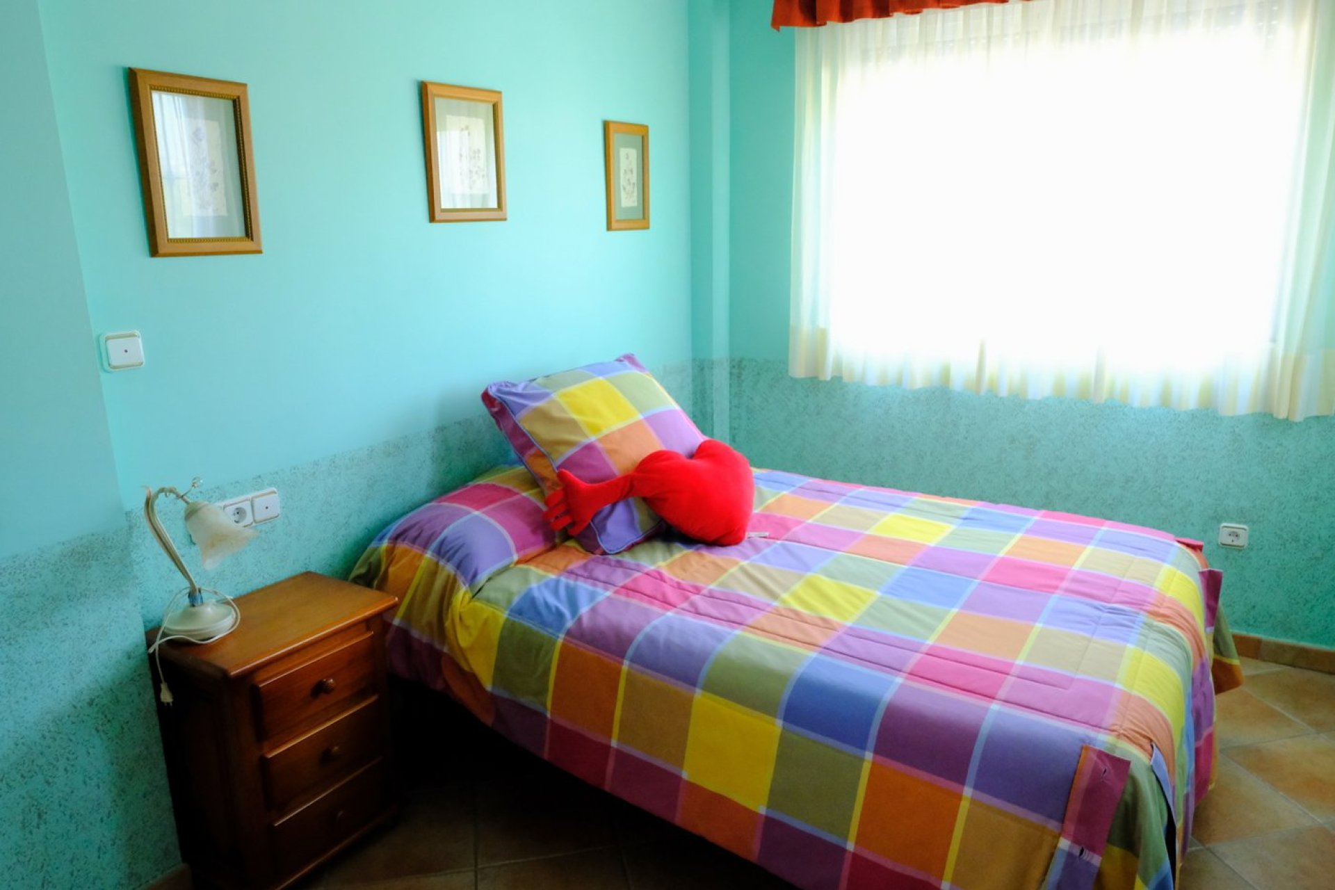 Revente - Finca -
Orihuela