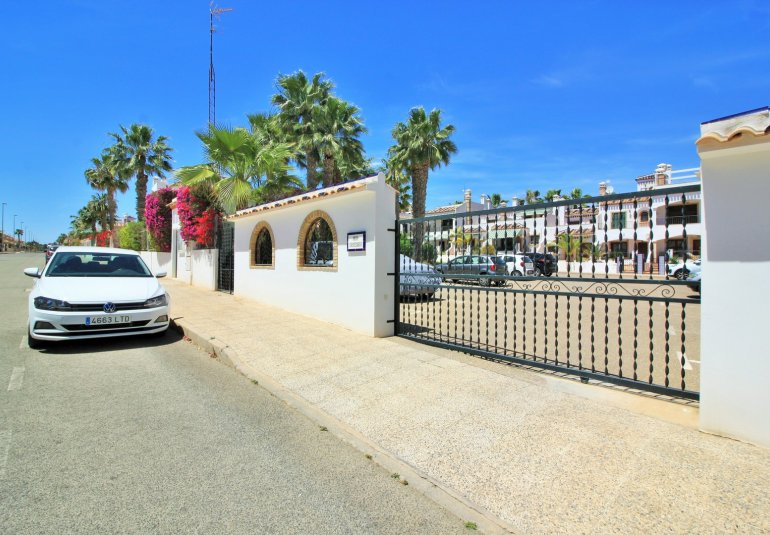 Revente - Maison de ville -
Villamartin - PAU 8