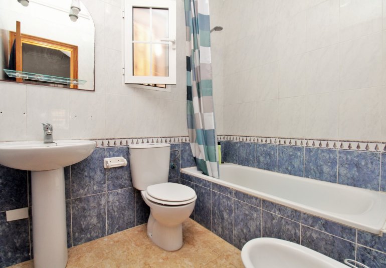 Revente - Maison de ville -
Villamartin