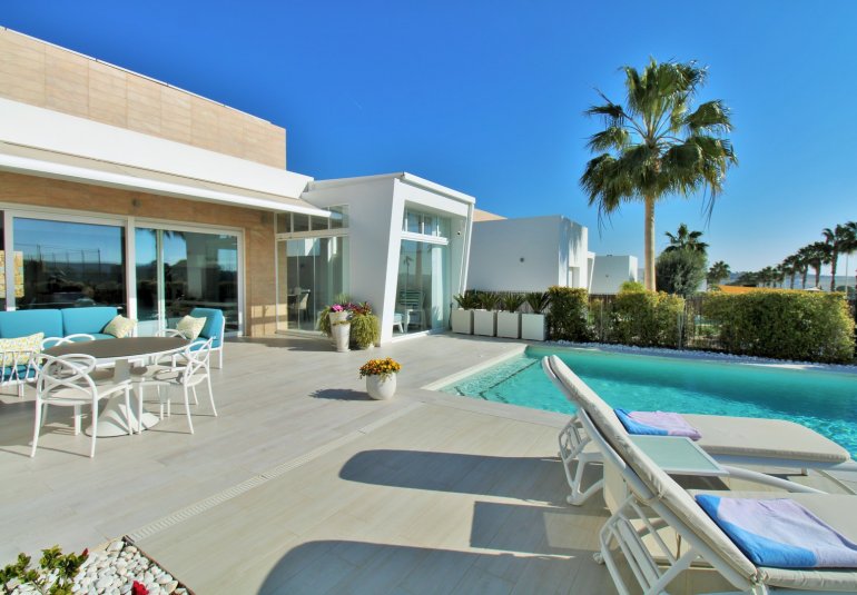 Revente - Villa -
Algorfa - La Finca Golf Resort