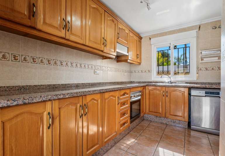 Revente - Villa -
Orihuela Costa - Castillo de Don Juan