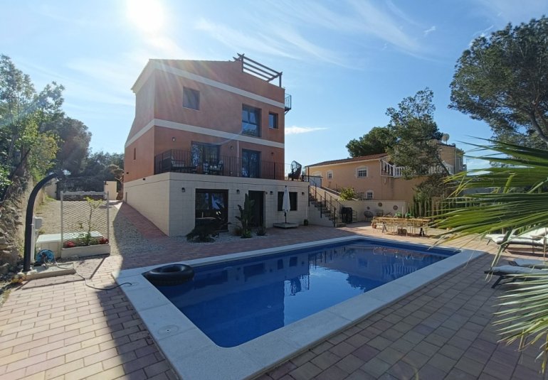 Revente - Villa -
Pinar de Campoverde