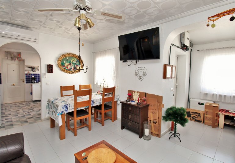 Revente - Villa -
Torrevieja - El Chaparral