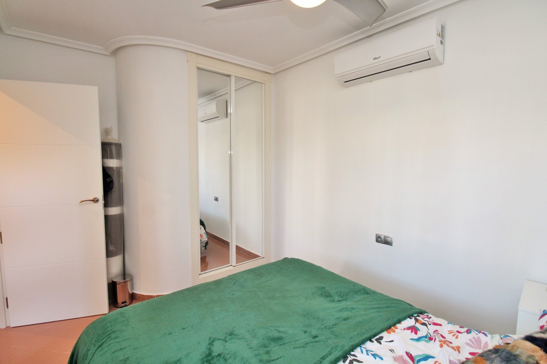 Revente - Villa -
Villamartin - Los Dolses