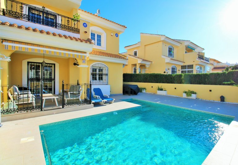 Revente - Villa -
Villamartin - Los Dolses