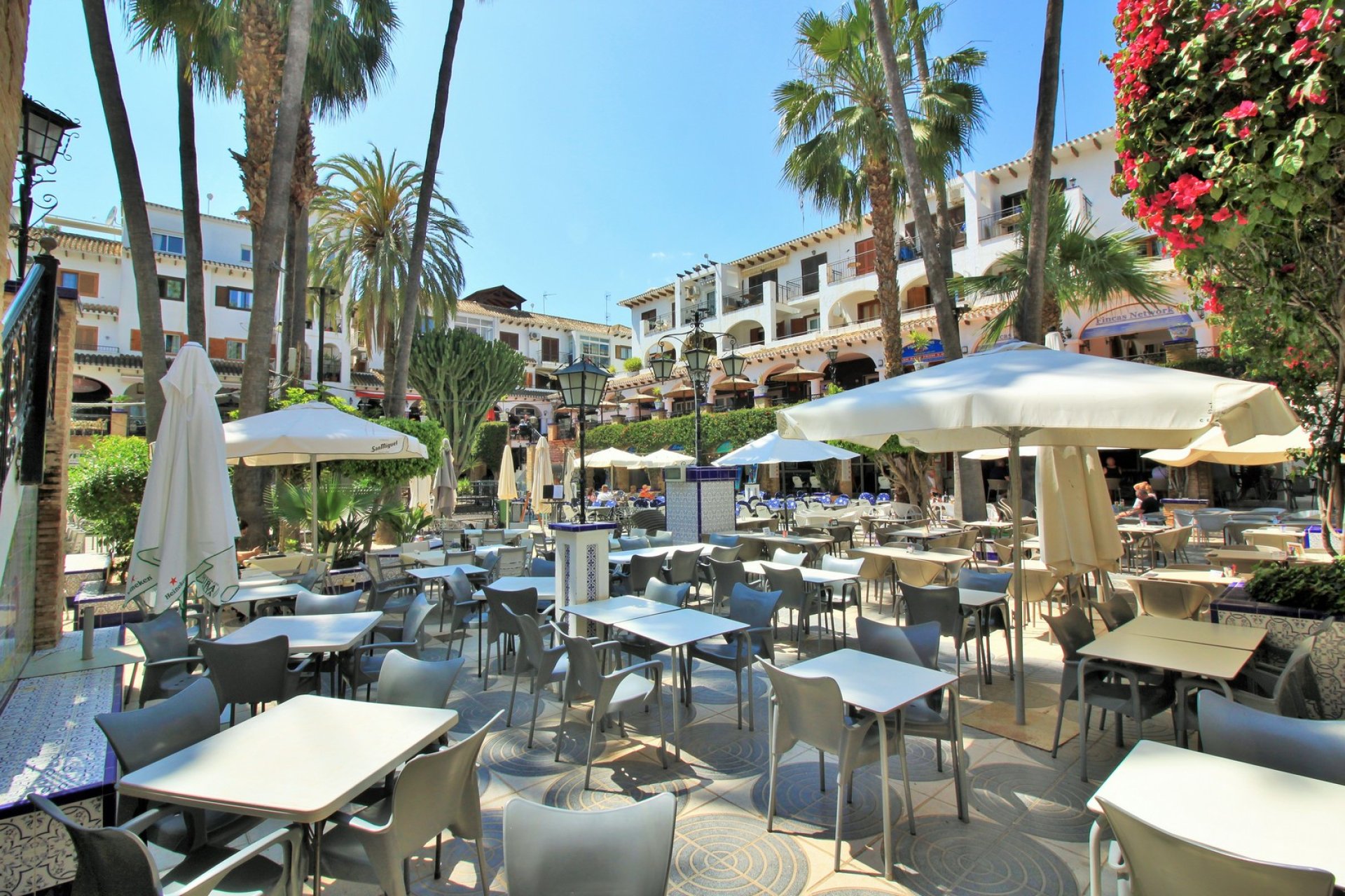 Revente - Villa -
Villamartin - PAU 8