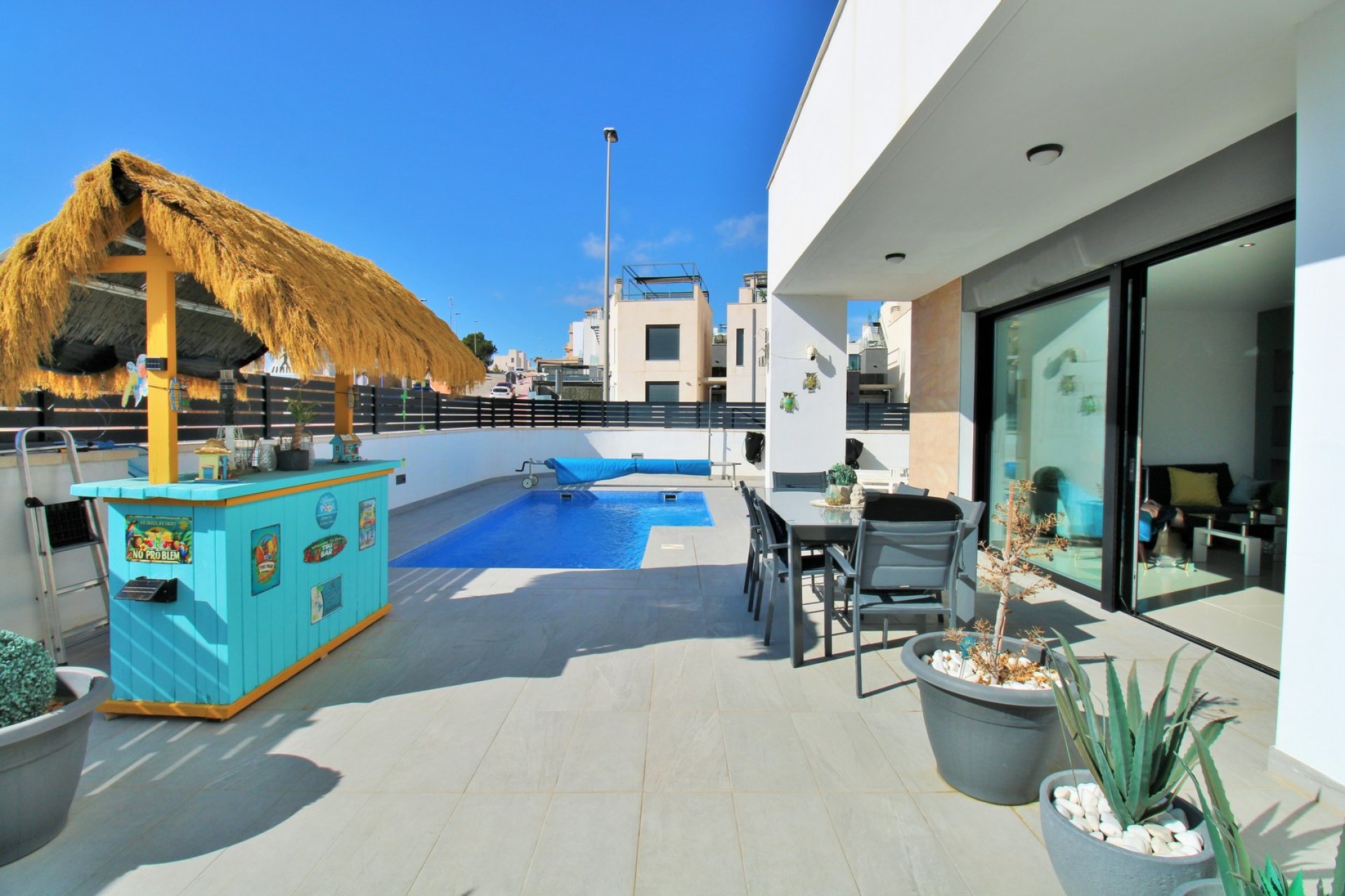 Revente - Villa -
Villamartin