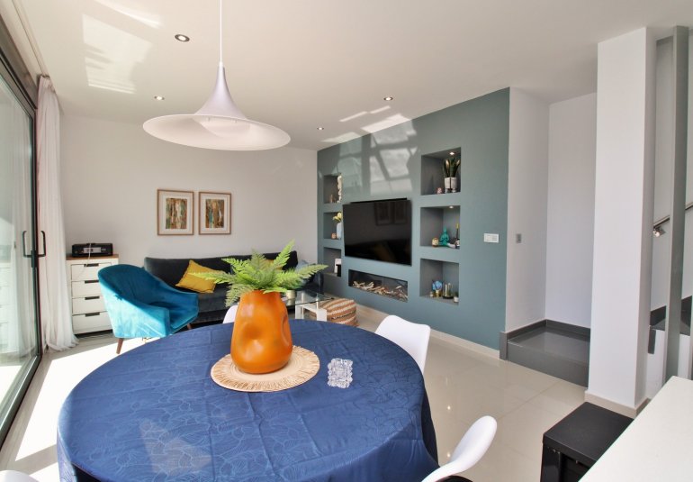 Revente - Villa -
Villamartin