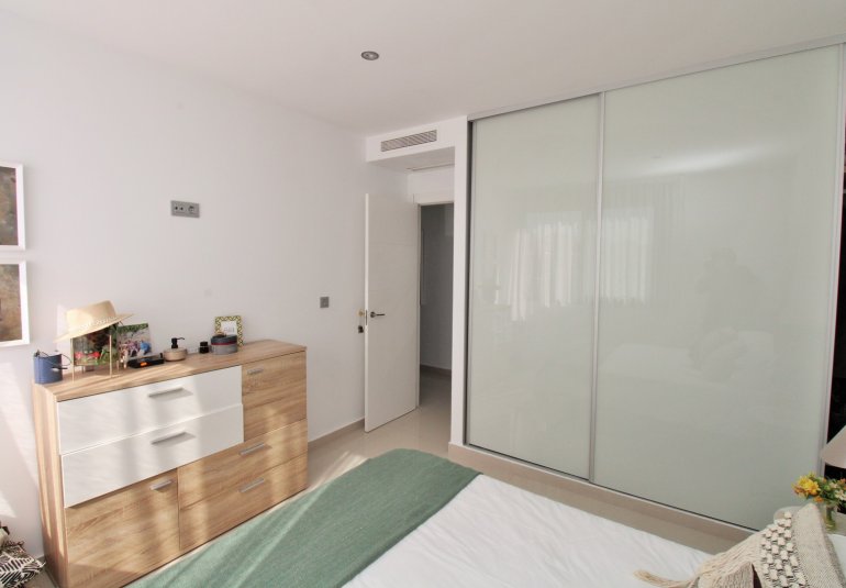 Revente - Villa -
Villamartin