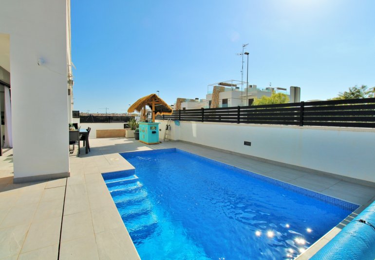 Revente - Villa -
Villamartin