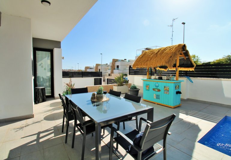 Revente - Villa -
Villamartin