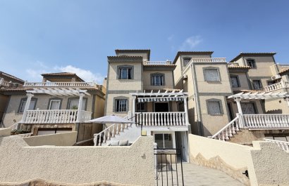 Villa - Resale - Villamartin -
                Villamartin