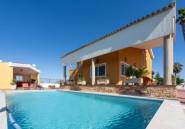 Revente - Finca -
Orihuela