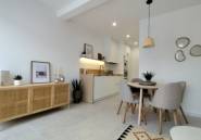 Resale - Bungalow -
La Siesta