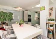 Resale - Townhouse -
Villamartin