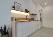 Resale - Bungalow -
La Siesta